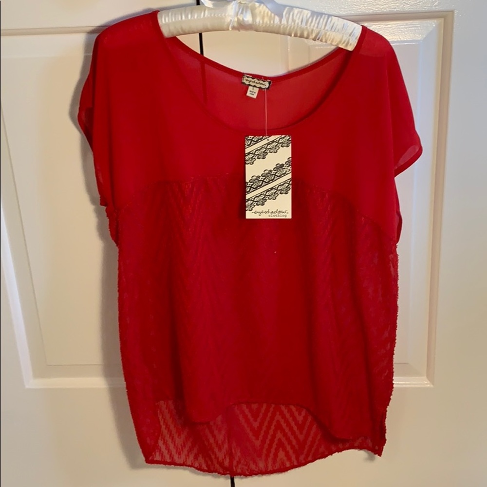Eyeshadow Red Blouse